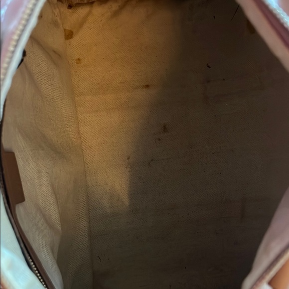 Gucci Beige Monogram Duffel Bag - Picture 7 of 13